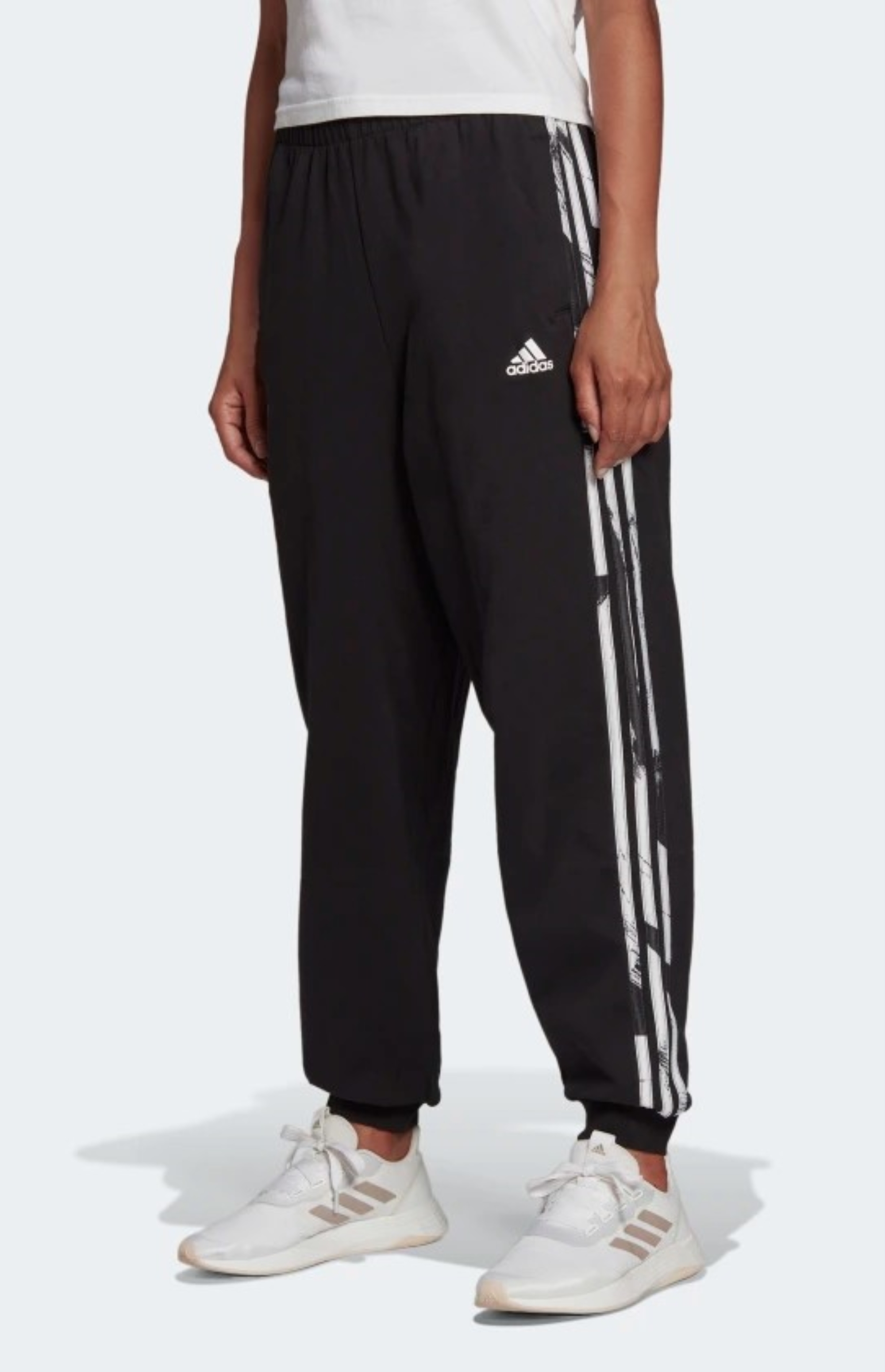 アディダスレディースパンツ EMBELLISHED 3-STRIPES TRACK PANTS アディダスレディースパンツ EMBELLISHED 3-STRIPES TRACK PANTS