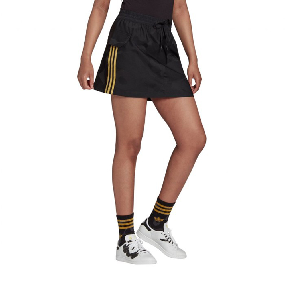 ★adidas adidas★W RIBBON MINI SKIRT★追跡可 Adidas Women's Binding Details Mini Skirt - Vivid Red — Just